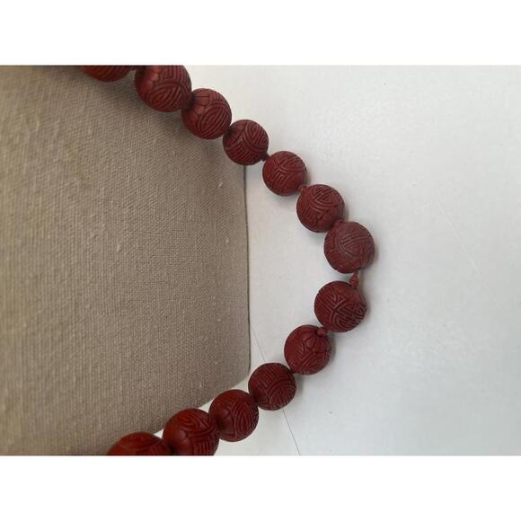 Vintage Chinese Cinnabar Necklace for Women - Picture 6 of 7